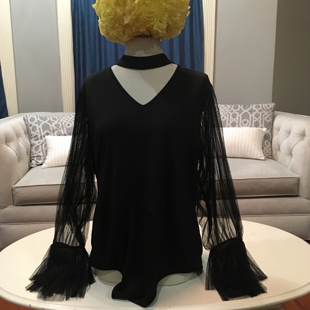 Choker V-Neck Bodysuit w/Sheer Pleated Bell Sleeve